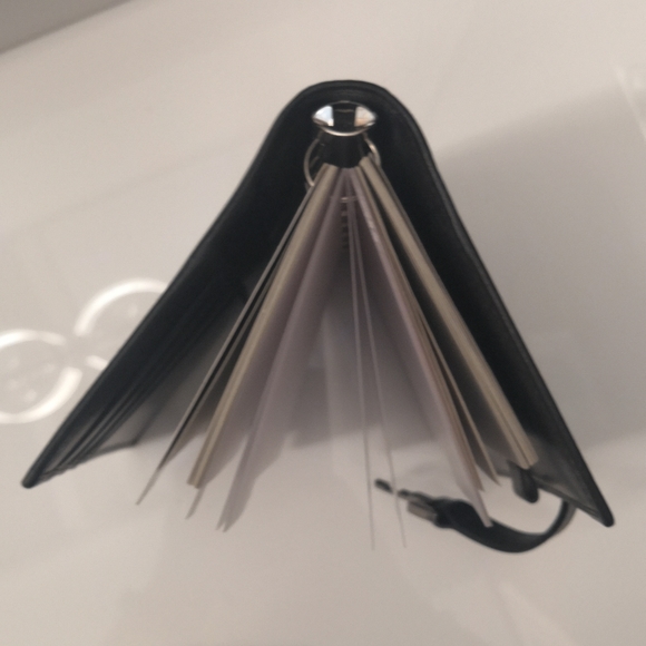 Gucci Leather Agenda Notebook - Picture 12 of 12